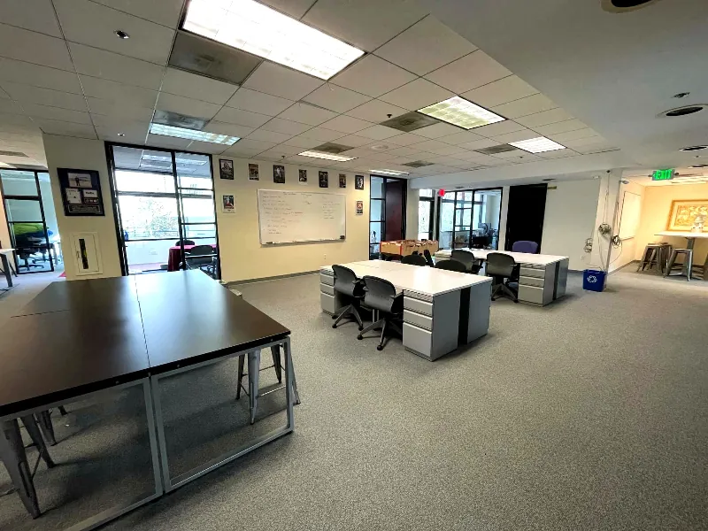 Charming Meeting Room for Celebrations - Gallery image