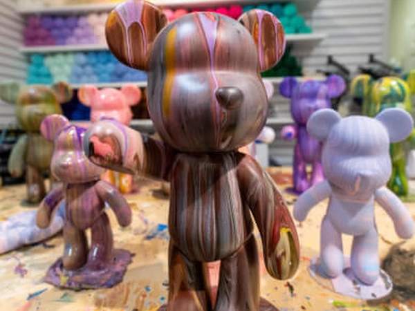Bearbrick Painting Workshop for Creative Team Building