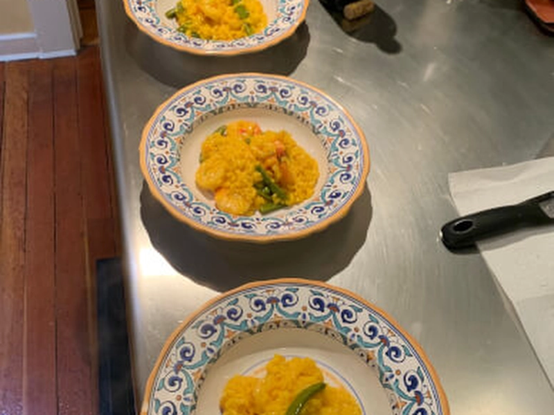 Cooking Class: Saffron-infused Prawn Risotto Team Experience - Gallery image
