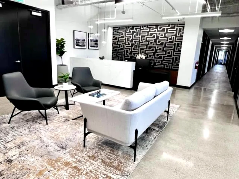 Distinctive Meeting Room for Celebrations - Featured image