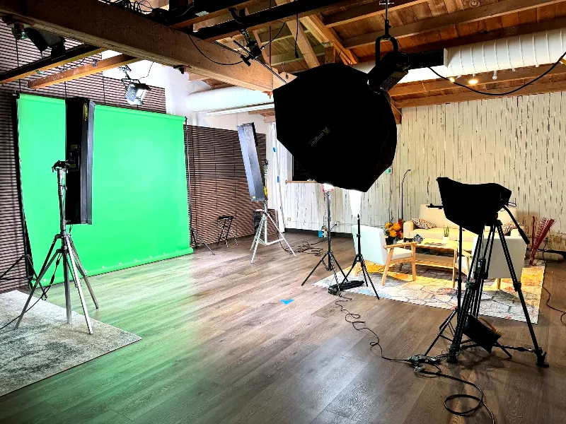 Inviting Photo & Video Studio for Celebrations - Gallery image